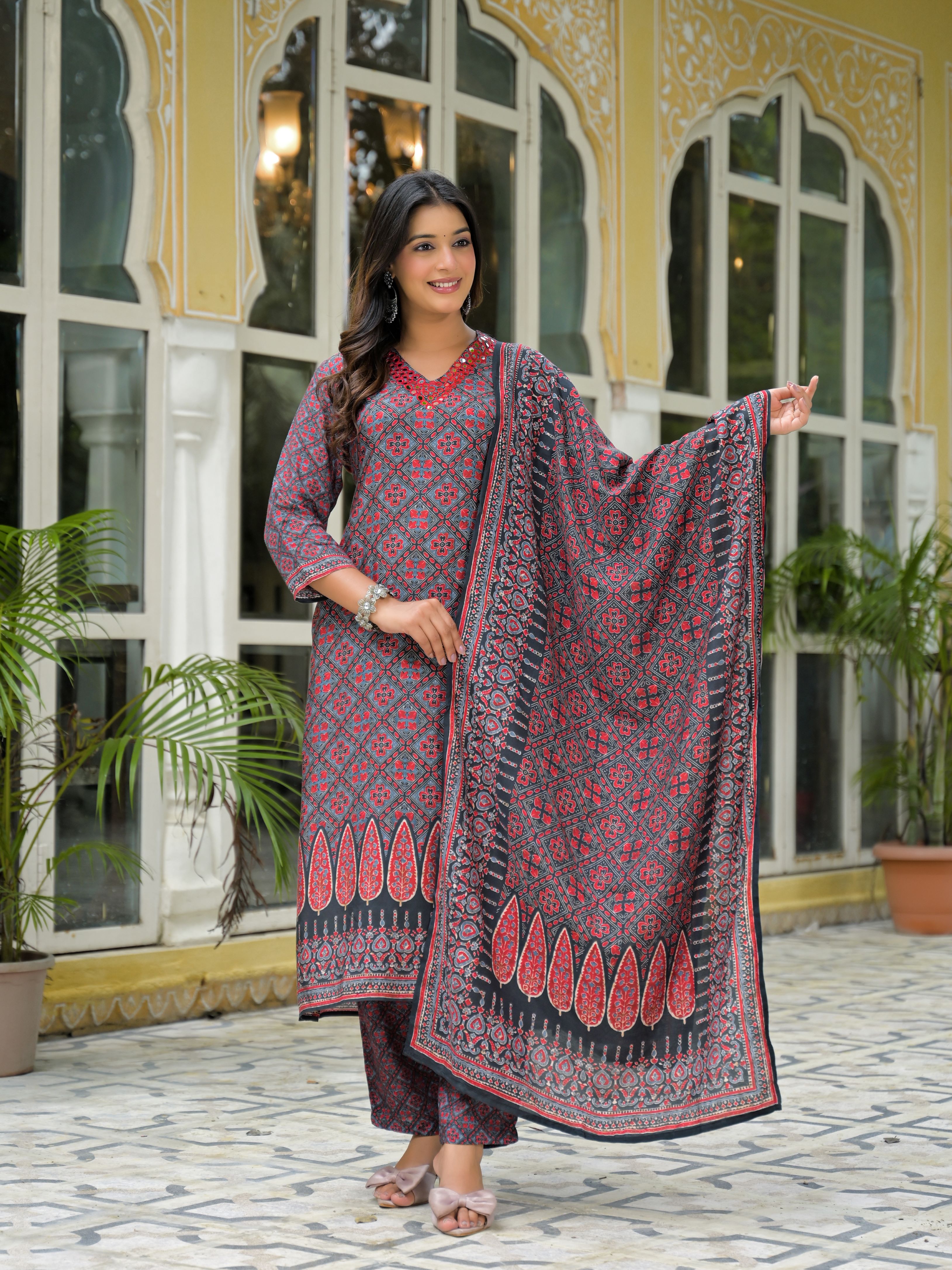 Women Ethnic Motifs Muskin Printed Kurta with Trousers & Dupatta Hover
