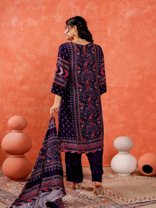 Muslin Handwork Kurta Pant With Dupatta Set