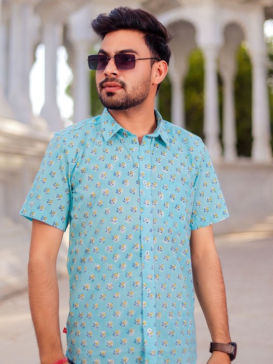 Men Classic Spread Collar Floral Printed Cotton Slim Fit Casual Shirt