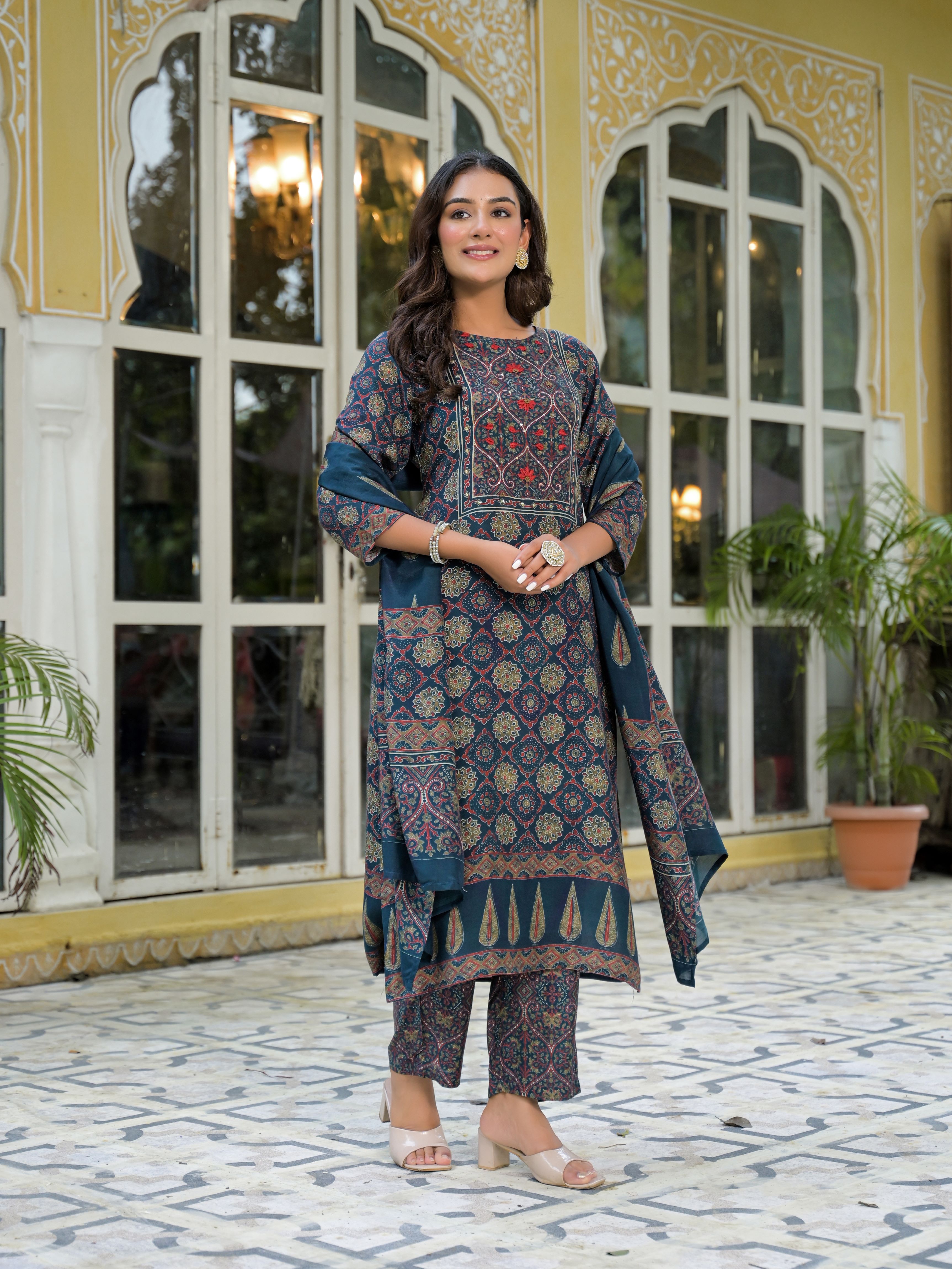 Ethnic Motifs Printed Round Neck Sequinned Muslin Kurta With Trousers & Dupatta