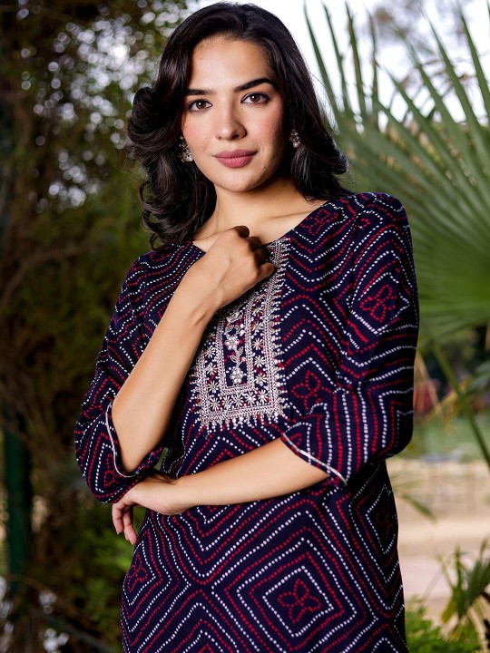 Bandhani Printed Embroidered Regular Sleeves Sequinned Straight Kurta