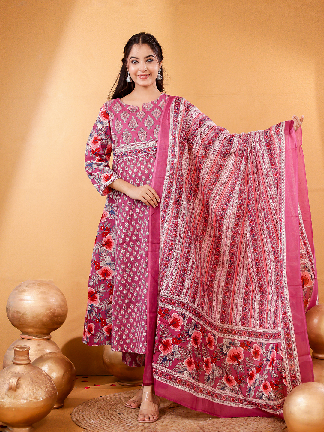 Women Floral Printed Regular Pure Cotton Kurta with Trousers & Dupatta