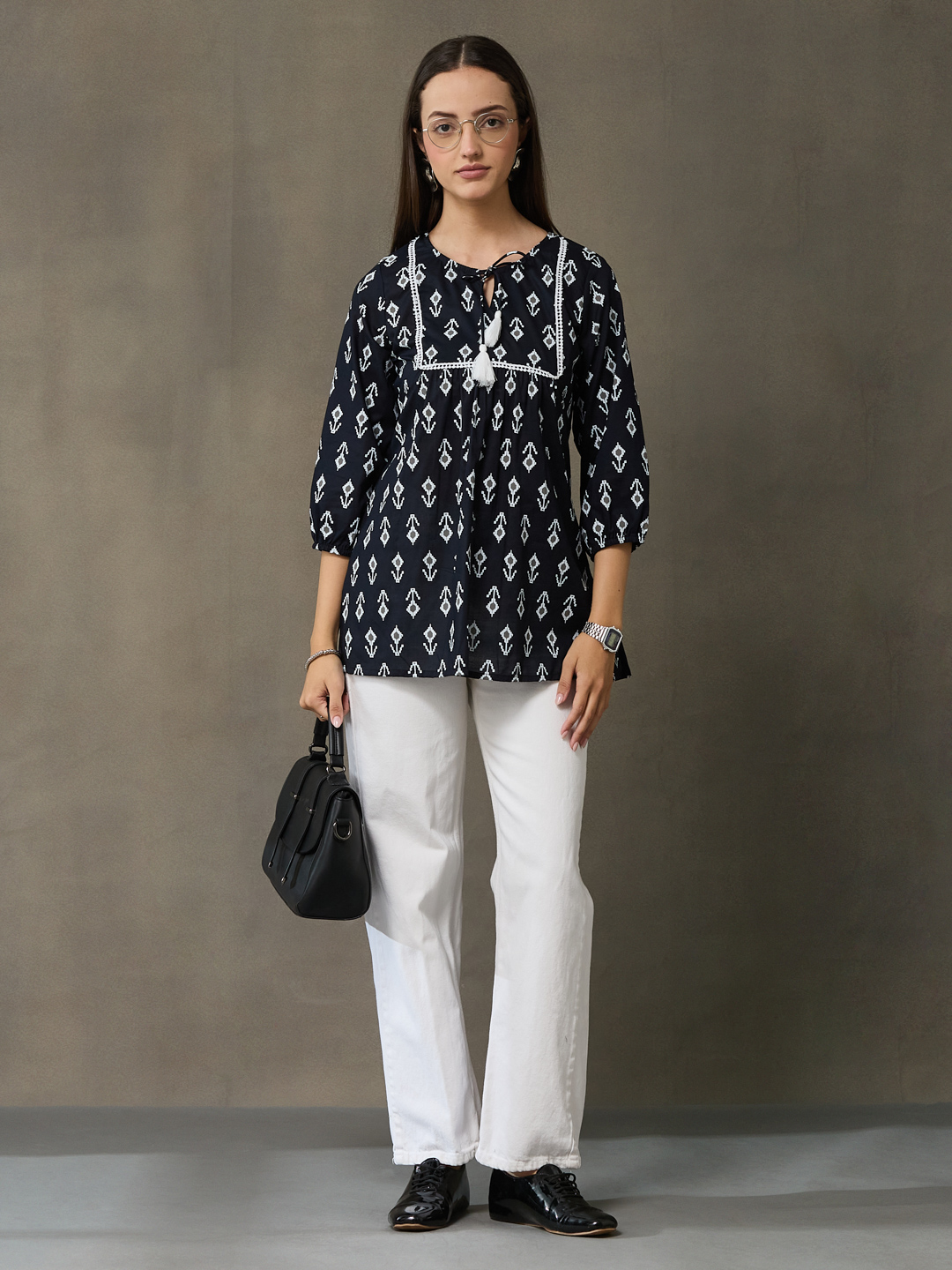 VASVI Women's  Cotton Printed Round Neck Casual Top, Black