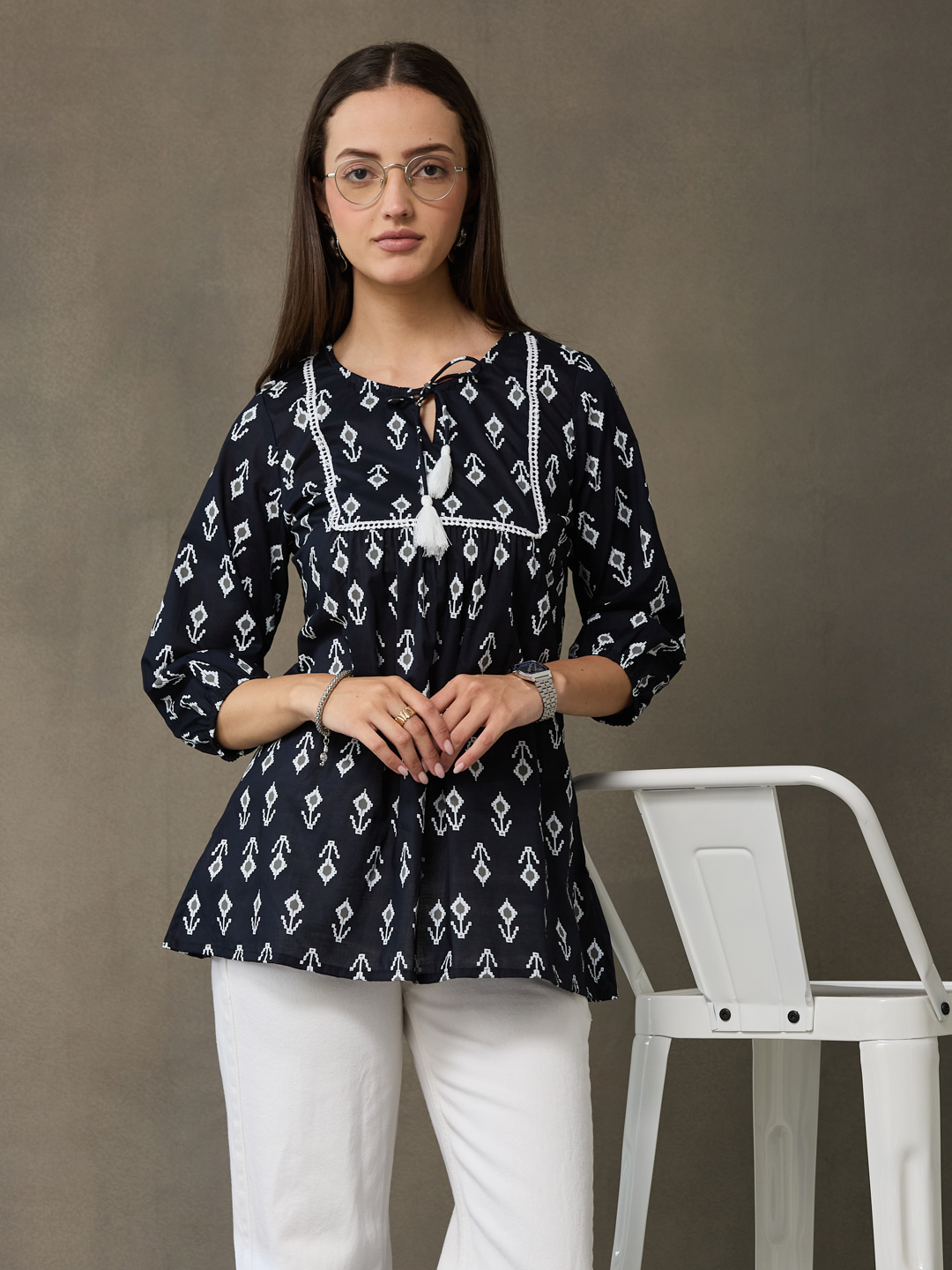 VASVI Women's  Cotton Printed Round Neck Casual Top, Black