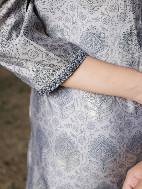 Ethnic Motifs Printed Tie-Up Neck Mirror Work Muslin Straight Kurta