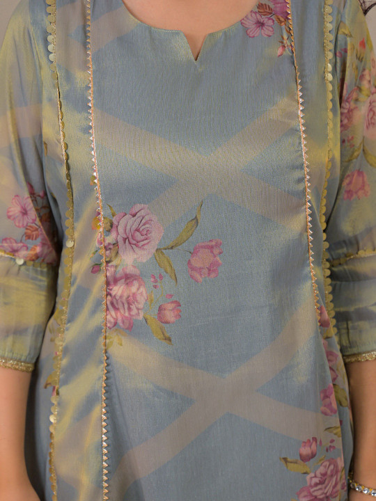 Women Floral Printed Kurta with Harem Pants & Dupatta Set