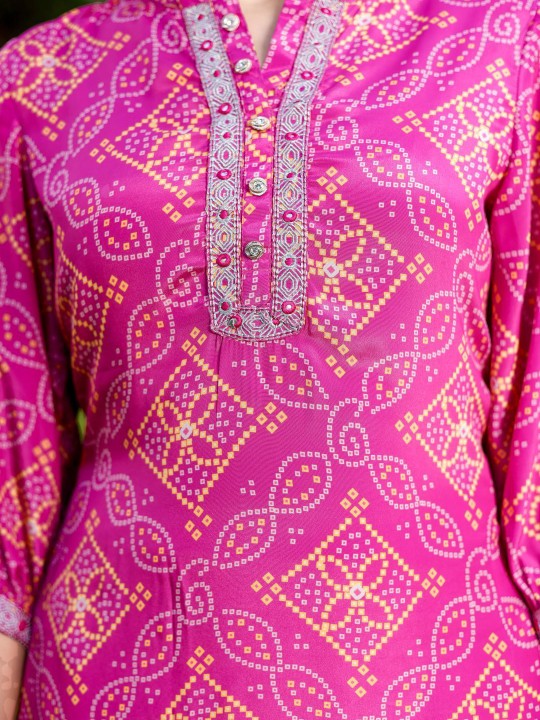 Bandhani Printed Puff Sleeves Mandarin Collar Straight Kurta