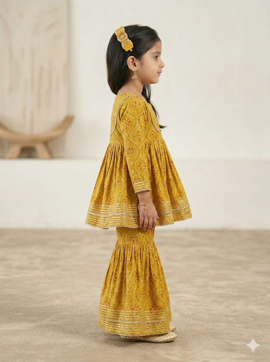 Girls Floral Printed Regular Kurta with Sharara Set