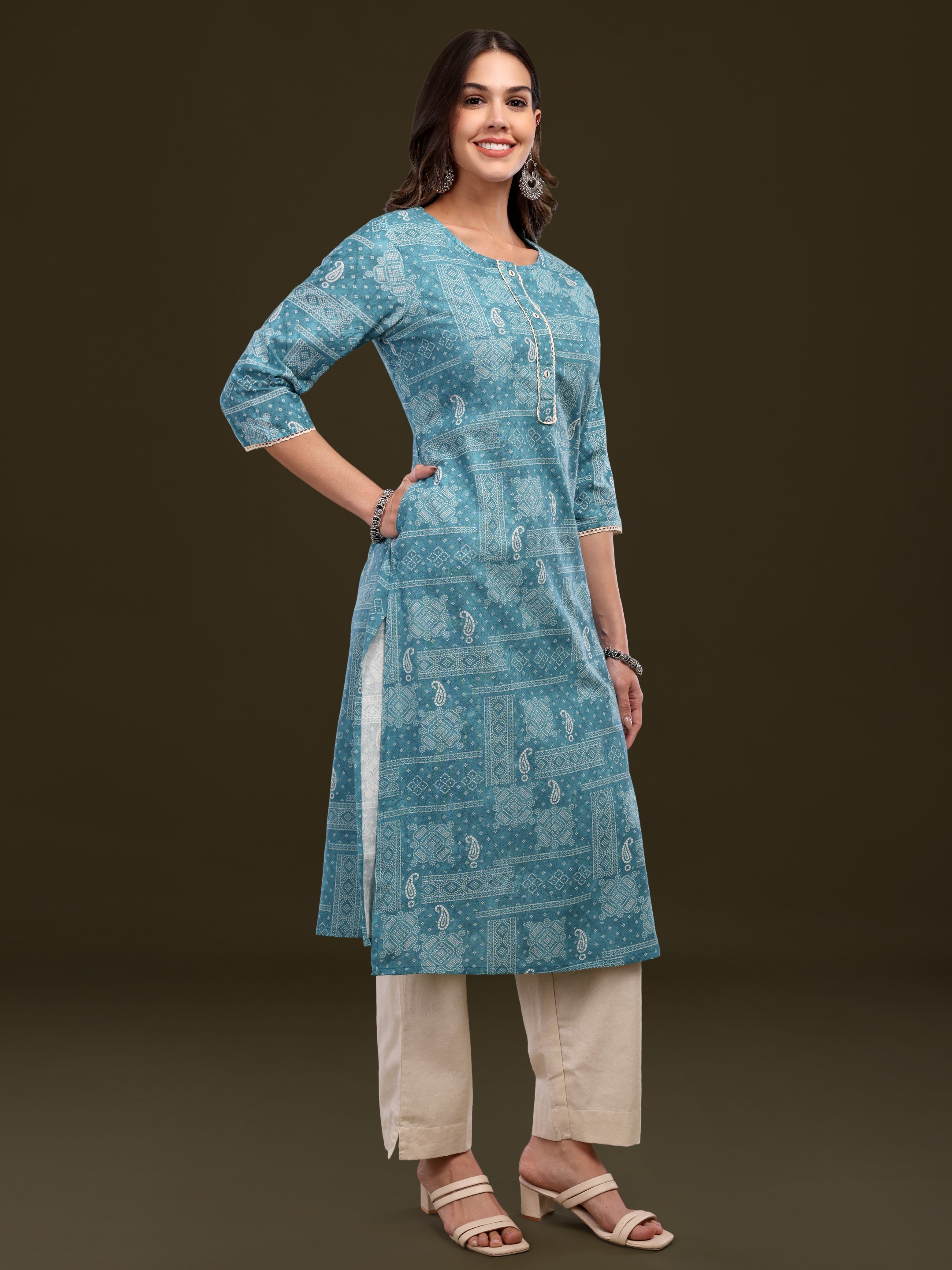 Women's Ethnic Motifs Printed Pure Cotton Flex Kurta with Trousers