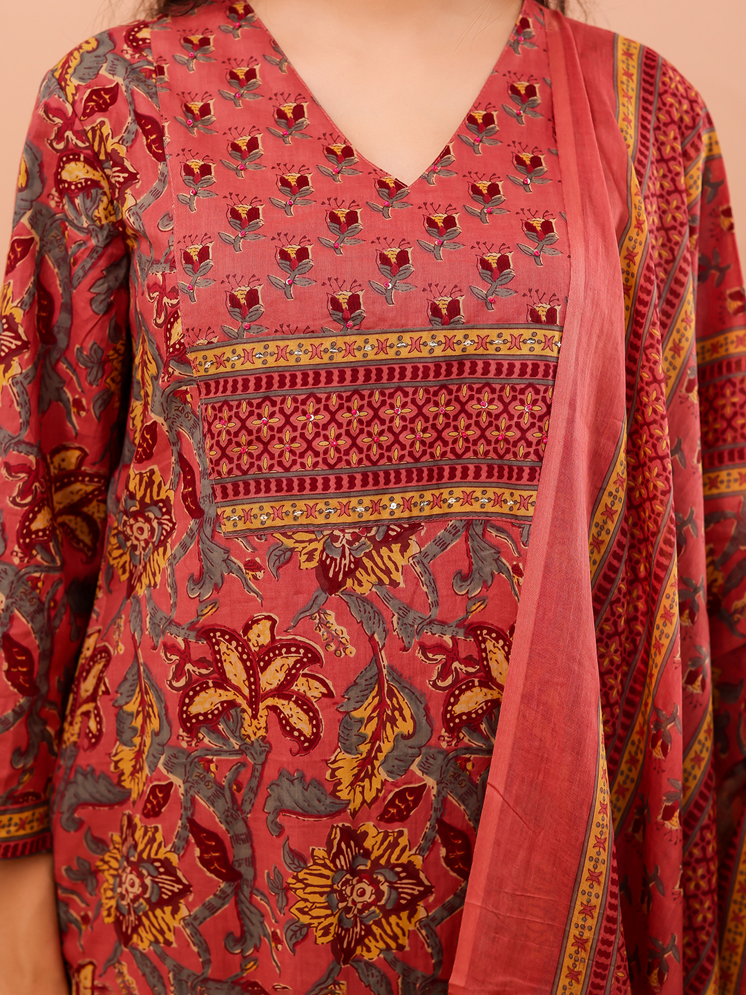 Cotton Printed Handwaork Kurta Pant With Dupatta Set