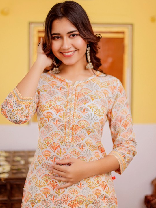 Cotton Cambric Floral Printed Straight Kurta