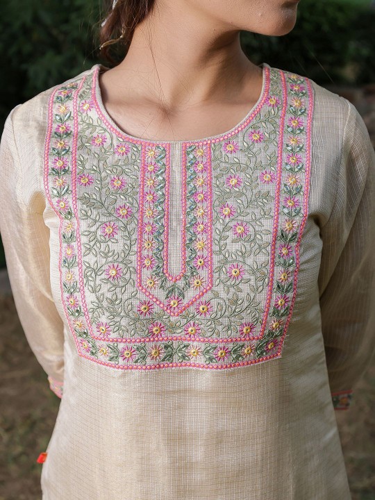 Kota Doriya Embroidered Regular Mirror Work Kurta,Trousers & Dupatta