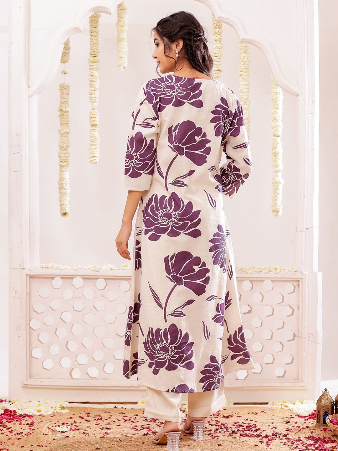 VASVI Floral Printed Thread Work Round Neck A-Line Kurta