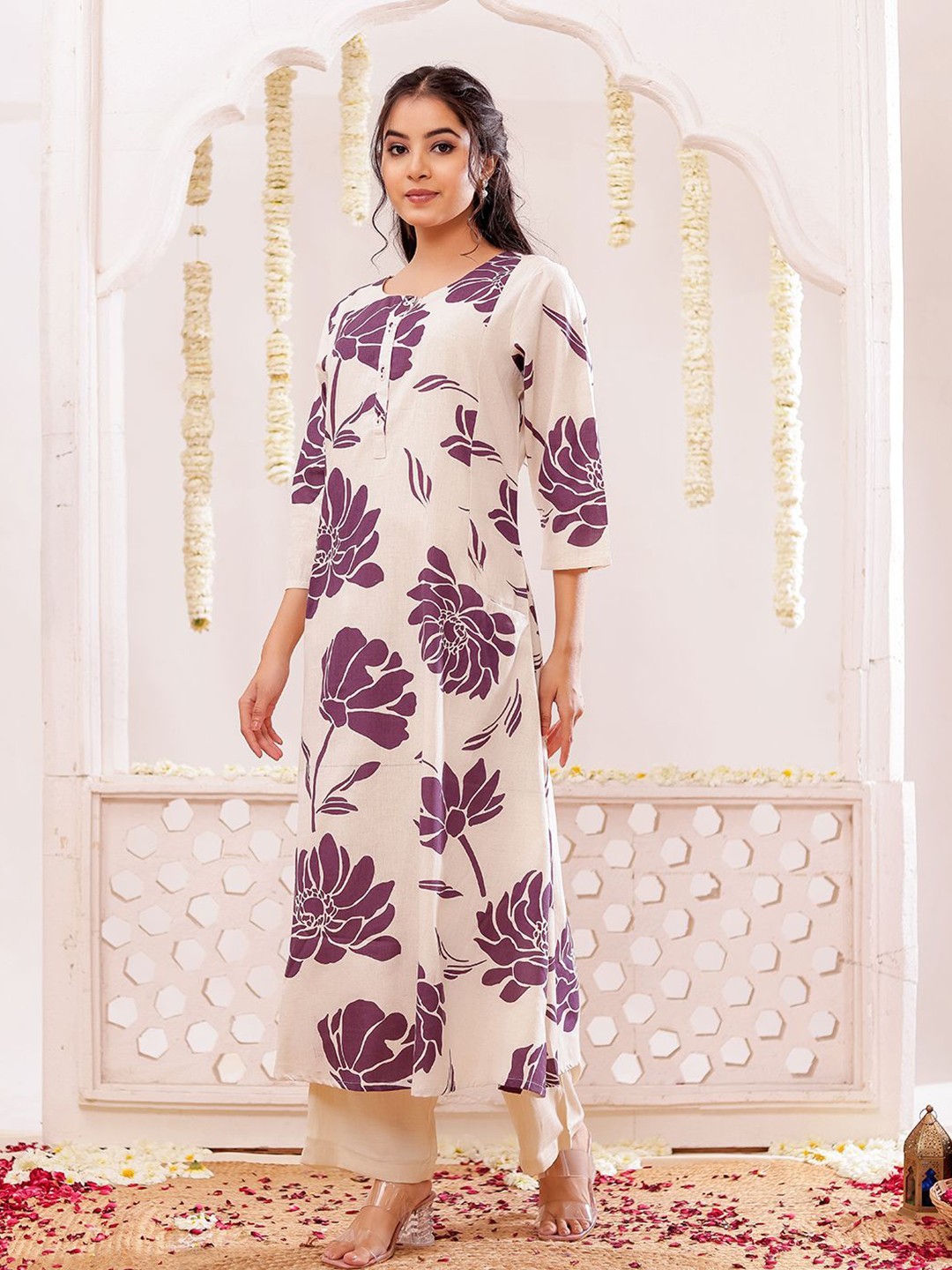 VASVI Floral Printed Thread Work Round Neck A-Line Kurta