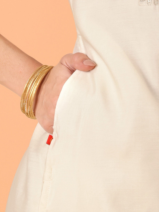 Floral Yoke Design Notch Neck Zari Chanderi Cotton Straight Kurta