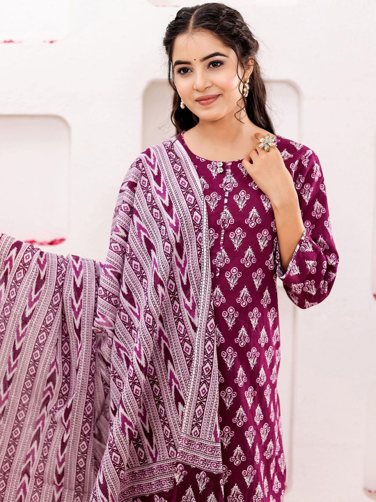Women Floral Printed Pure Cotton Straight Kurta With Trousers & Dupatta Set