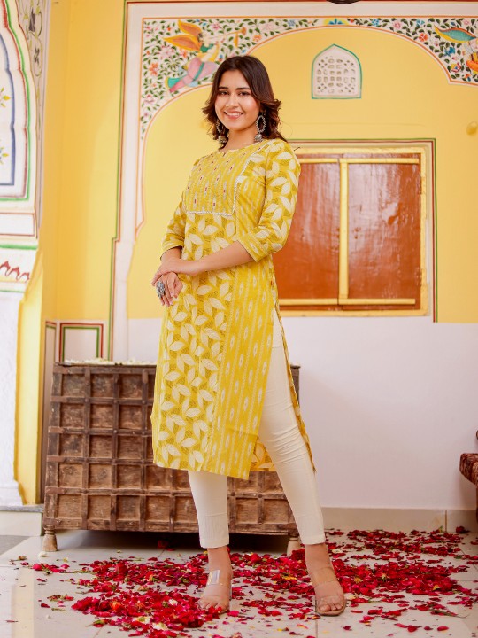 Floral Printed Cotton Thread Work Notch Neck Straight Kurta